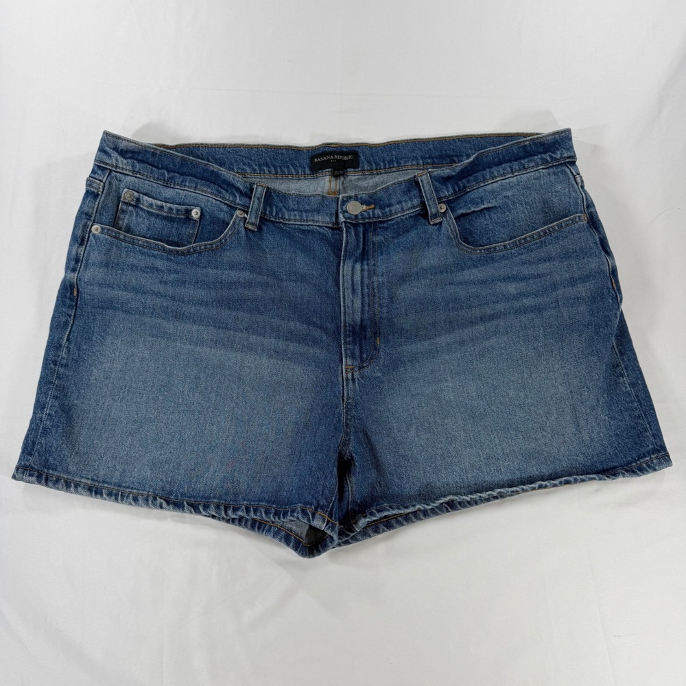 Banana Republic Womens Medium Wash Denim Shorts Size 20 Blue Stretch Jean Shorts